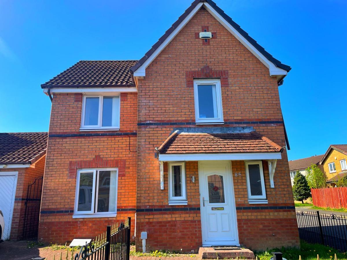 글라스고 Cozy Nights Svp Detached House 빌라 외부 사진